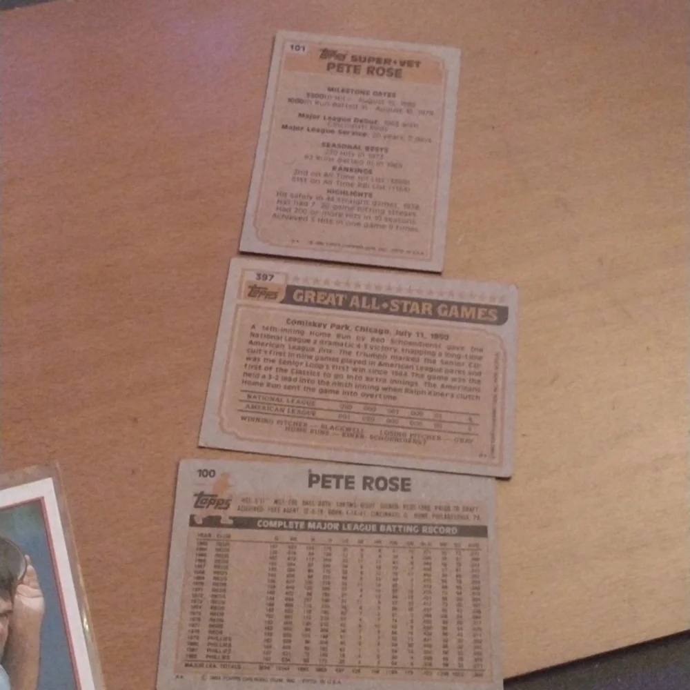 Pete Rose Baseball Card Lot
